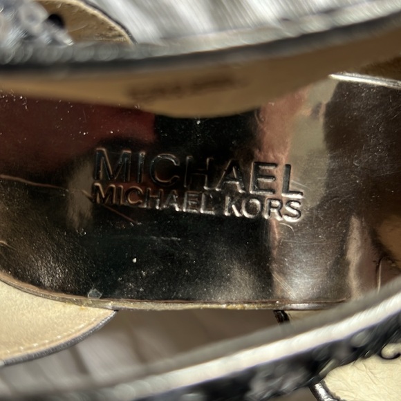 MICHAEL Michael Kors Berkley T-Strap Heel - Picture 10 of 10